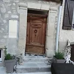Appartement Des Lucioles 2 *
